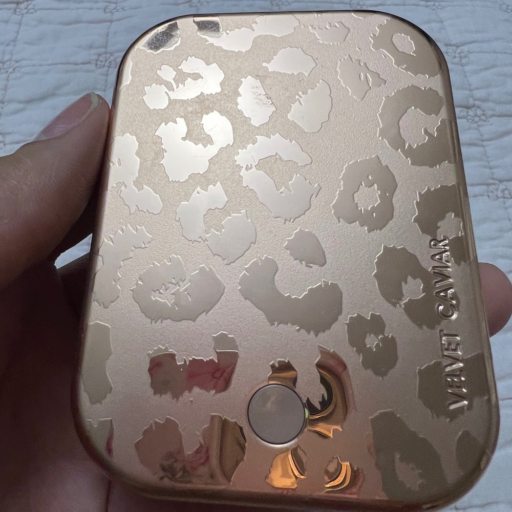 Velvet Caviar Rose Gold Leopard Magnetic Wireless Power Pack 5000mAh VC-PB02